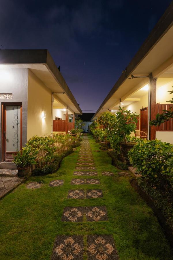Bubu Canggu Guesthouse מראה חיצוני תמונה